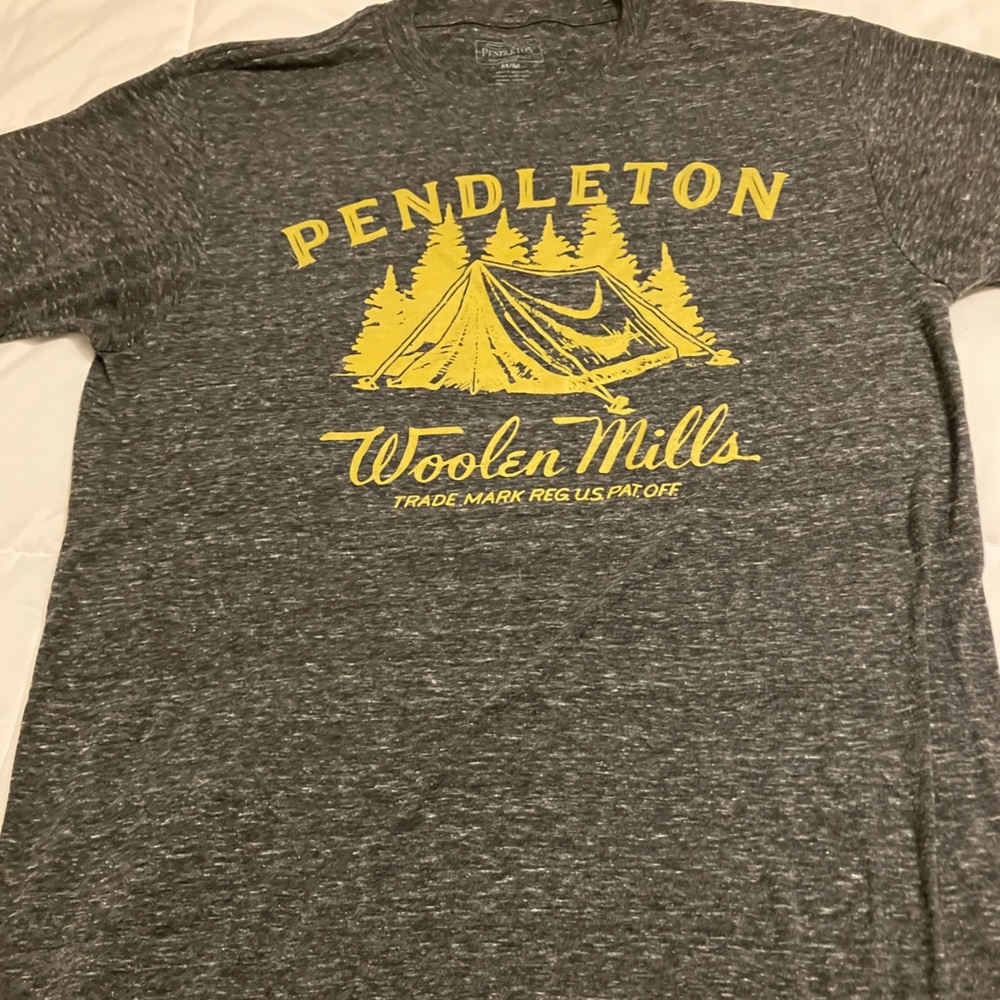 Pendleton Woolen Mills Graphic T-Shirt Men’s Medium Heather Gray Yellow Logo